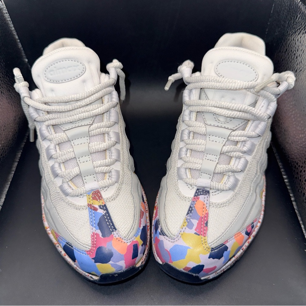 Size 6 - Nike Air Max 95 SE Vast Grey Wmns, 917413-004, Very Clean, No Box,